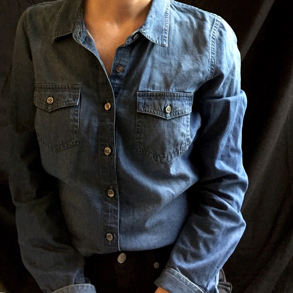 Crown & Ivy Classic Chambray Button Up